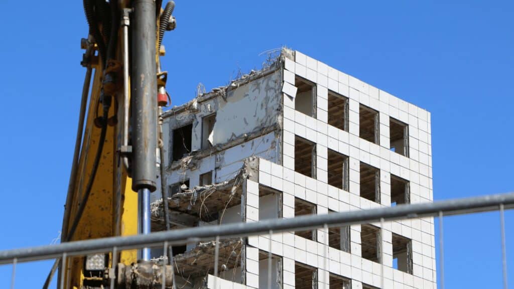 Why Commercial Demolition Is Essential for Redevelopment Projects in Kissimmee, FL